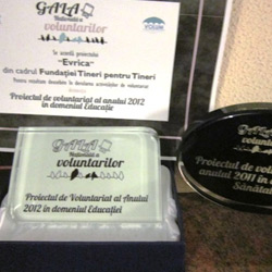 Anul acesta, Moșul a venit mai devreme și ne-a adus un premiu la Gala Voluntarilor