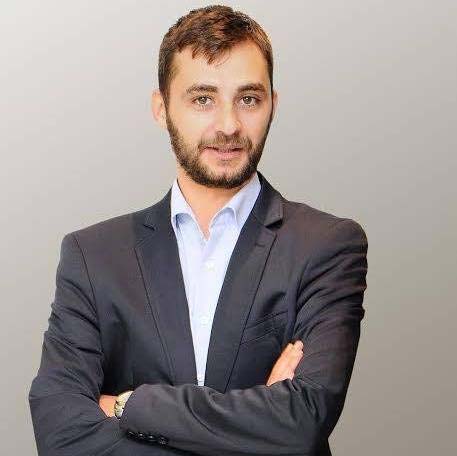 Dan Negrescu - Formator